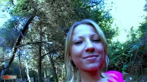  Alexia Vendome  une Polonaise au corps parfait se fait défoncer le cul sur la plage photo 01