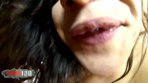 Jolie métisse me branle avec ses mains et j'adore ça !!! photo 09