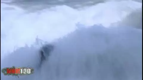 Jeunette chaudasse se dénude intégralement  photo 09