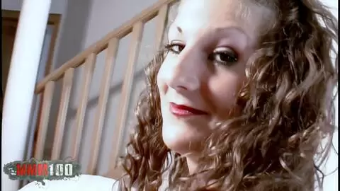 Alys ca glisse Séance de sodomie hebdomadaire photo 01