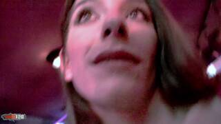 Superbe jeune franÃ§aise au ...