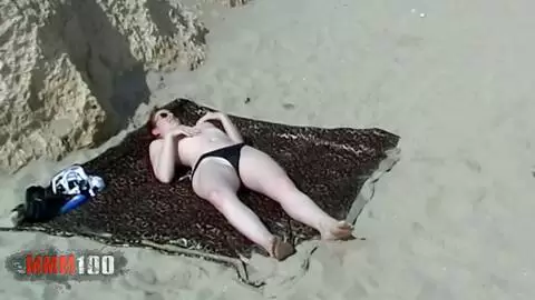 La bell Emy bien enculée juste après avoir fisté la chatte de son amie Anastasia photo 08