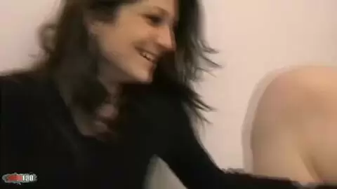 La star du porno teen arabe Angelina pose  photo 07