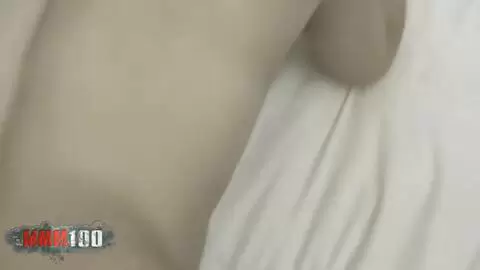 Angelina et Terry baisent devant la webcam photo 08