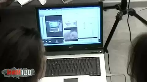 Angelina et Terry baisent devant la webcam photo 16