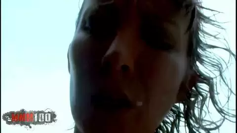 Ava Blonde Se Fait Défoncer sur la Plage photo 09