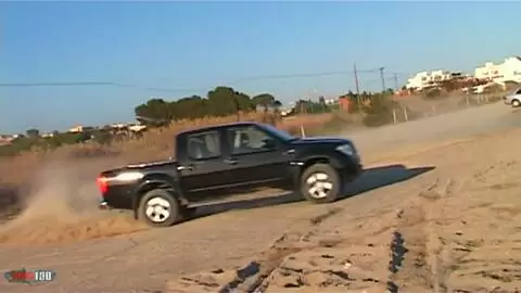 La pornstar Axelle Mugler se dévoile  photo 10