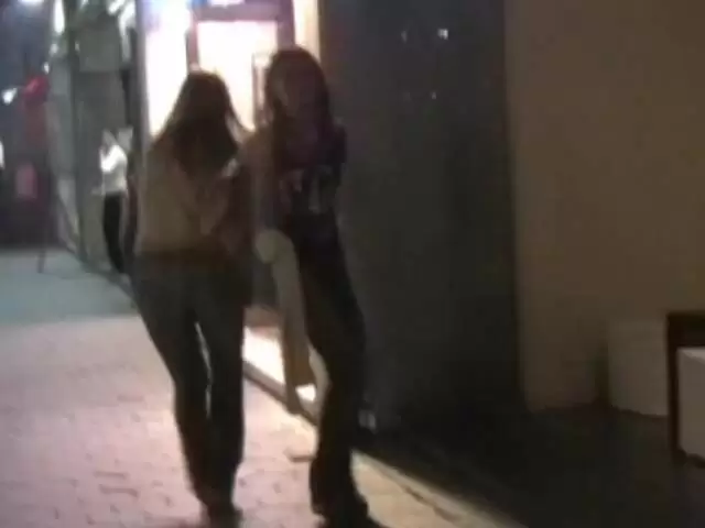 Barbara and Angelina dans un bar part 2 photo 1