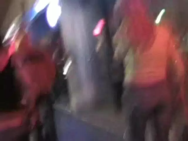 Barbara and Angelina dans un bar part 2 photo 4