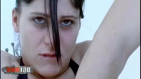 Salope espagnole Barbara Nux se fait bien baiser