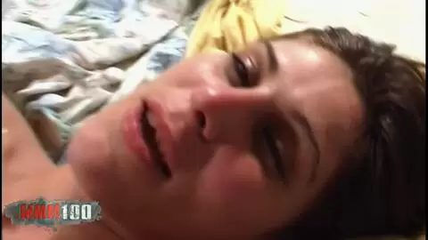 La belle brune espagnole Barbara Nux se fait défoncer et jouit comme une chienne photo 16