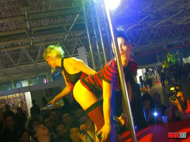 Show de Jordanne Kali et Milky au salon de FICEB 2010 (part 05) photo 1