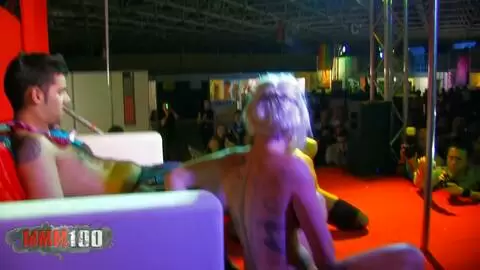 Show de Milky et Penelope Tiger au salon de FICEB 2010 (part 02) photo 12