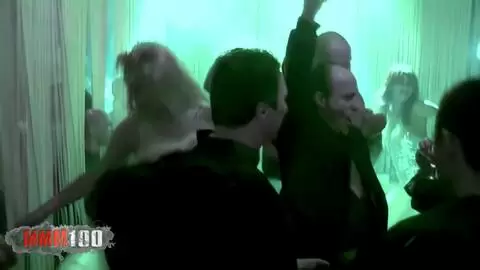 Fête folle dans une discotheque de Besancon apres le salon erotique photo 05