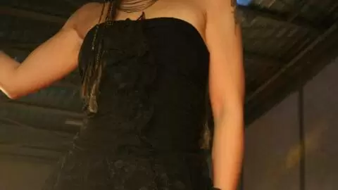 Show de Katia au salon de Besancon 2007 (part 002) photo 02