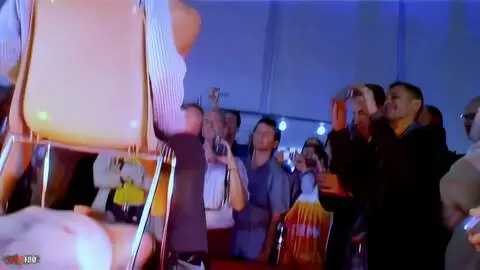 Show de Krystal au salon de Besancon 2007 (part 001) photo 09