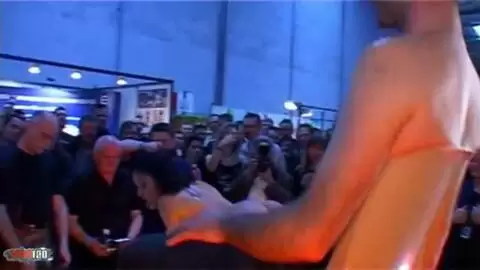 Show de Krystal au salon de Besancon 2007 (part 003) photo 13