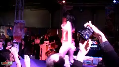 Show de Jessica Blue au salon de Besancon 2009 (part 01)