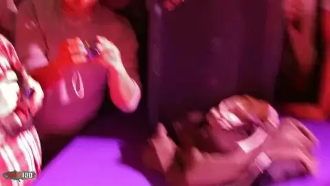 Show de Jessica Blue au salon de Besancon 2009 (part 04) photo 15