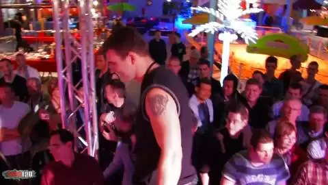 Show de Jessica Blue au salon de Besancon 2009 (part 04) photo 16