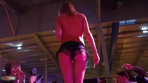 Show de Lady Margaux au salon de Besancon 2009 (part 02) photo 02