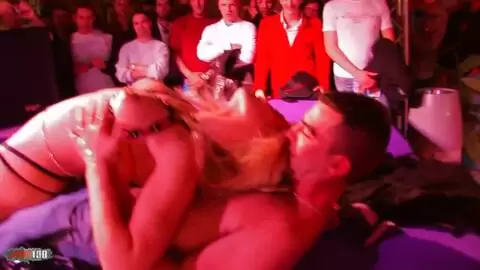 Show de Shana Spirit au salon de Besancon 2009 (part 01) photo 09