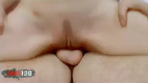 La blonde Carla Bandera et Terry Kemaco baisent sur le lit.
 photo 07