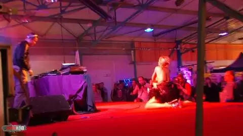 Show de Krystal au salon de Cavaillon 2009 part 2 photo 05