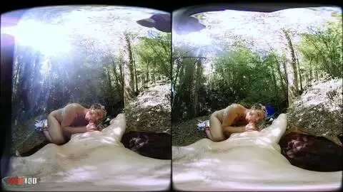 Baise en realité virtuelle 3d en exterieur avec la milf française Charlie  photo 14