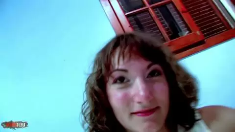 Interview porno en video avec Charlotte De Castille  photo 07