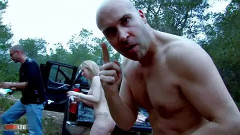 La sublime blonde espagnole aux seins parfait Cristal Cherry se fait baiser par Max Cortes  photo 16