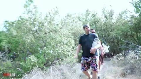 D&eacute;couverte de l'ile, pipes baveuses et trio avec Nicky et Gina photo 05