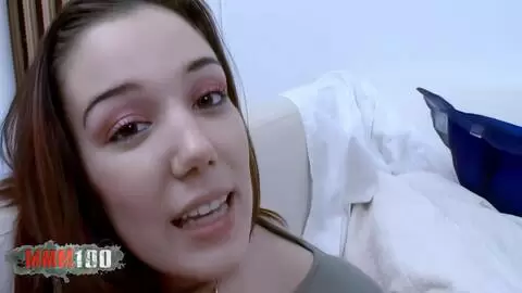 Cynthia Lavigne baise torride avec Alex  photo 01