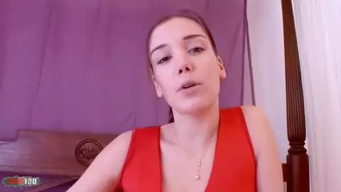 Interview video de la superbe jeune actrice française Cynthia Lavigne photo 04