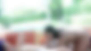 La grosse mama noir aime sucer