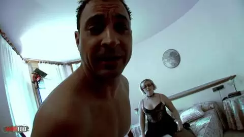 Jorge se fait le gros cul de Dickxy, une blonde française potelée bien salope photo 01