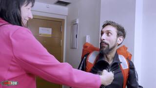 Elvira, milf espagnole, chauff