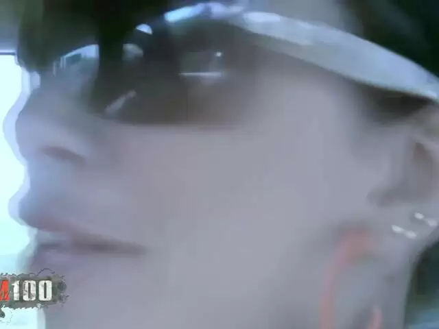 Interview porno en video avec Emilce  photo 1