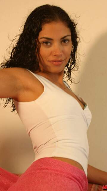 Emilce Photo Sexy Gratuite #105