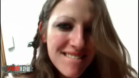 L'actrice porno rousse française Emy Demon se fait fourrer une bite espagnole dans le cul photo 13