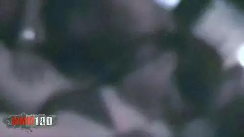 Emy voulait se taper une pute transexuelle photo 03