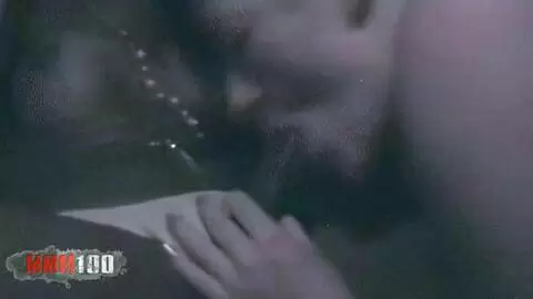 Emy voulait se taper une pute transexuelle photo 06