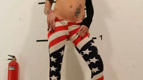 Mugshot de la sublime actrice porno Eva Lange  photo 1