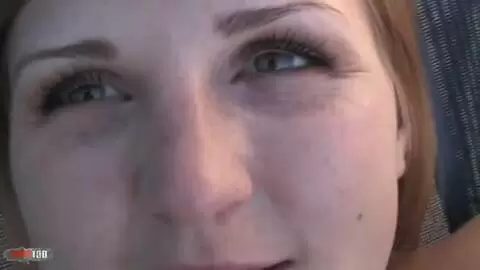 La ravissante blonde à gros seins Eva Ross faisant un striptease  photo 16