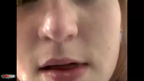 La superbe blonde à gros seins Eva Ross se déshabillant sur la terasse  photo 09