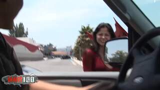 BaisÃ©e par le dÃ©panneur...