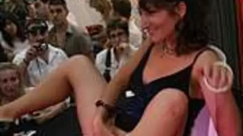 Show de Charlotte De Castille au salon de FICEB 2007 (part 05) photo 10