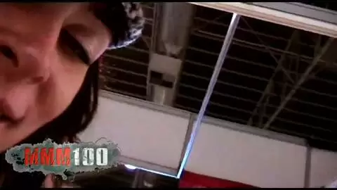 Jorge au Ficeb 2007 nous presente une nouvelle fille !! photo 02