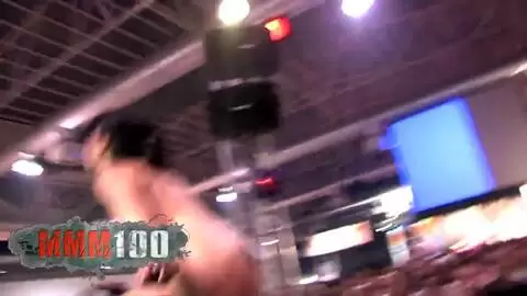 Show de Krystal au salon de FICEB 2007 (part 01) photo 14