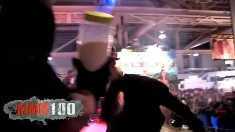 Krystal Wallas sur scène au Ficeb 2007 photo 09